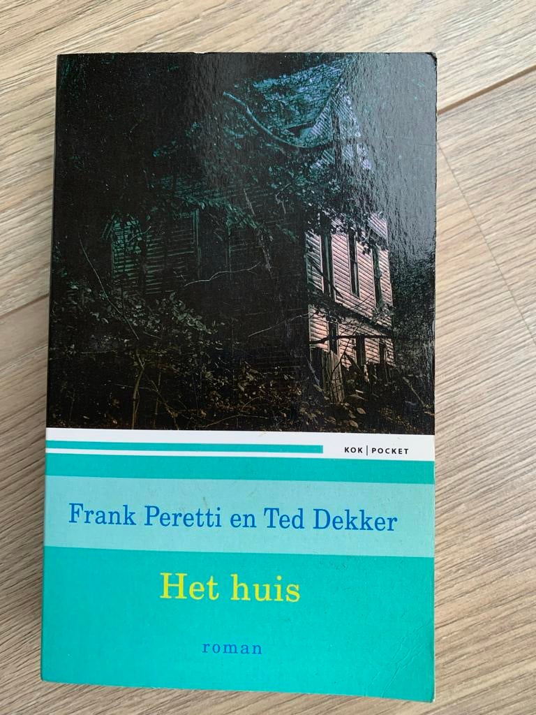 Het huis - Frank Peretti en Ted Dekker, Ophalen of Verzenden, Zo goed als nieuw, Nederland