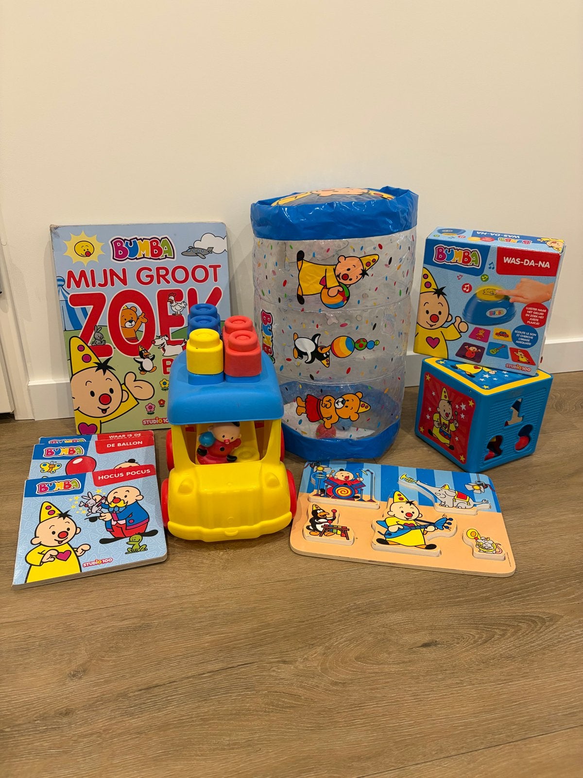 Groot Bumba pakket: boeken, truck, puzzel en spelletjes, Ophalen, Gebruikt, Jongen of Meisje