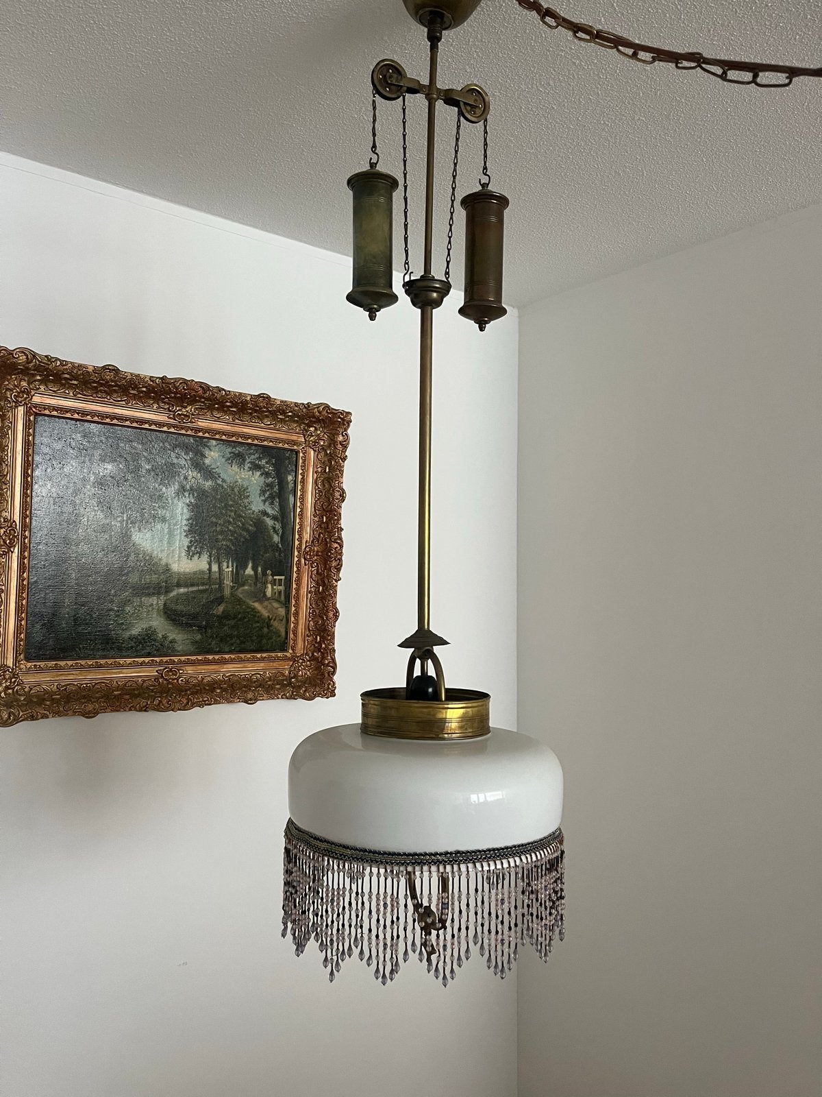 Antieke hanglamp met katrolsysteem en glazen kap, Antiek en Kunst, Ophalen