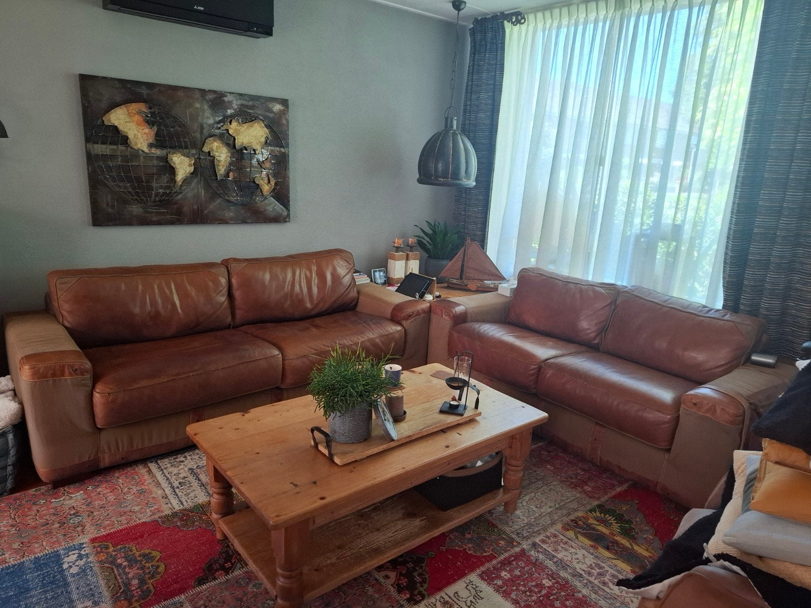 GRATIS Mooie mokana lederen en canvas banken 3 EN 2 PERS, Huis en Inrichting, Banken | Bankstellen, Ophalen, Gebruikt, 75 tot 100 cm