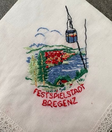 Vintage zakdoek Festspielstadt Bregenz geborduurd, Ophalen of Verzenden