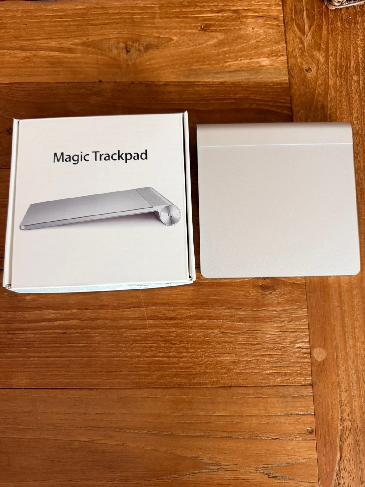 Apple magic trackpad, Ophalen of Verzenden, Zo goed als nieuw