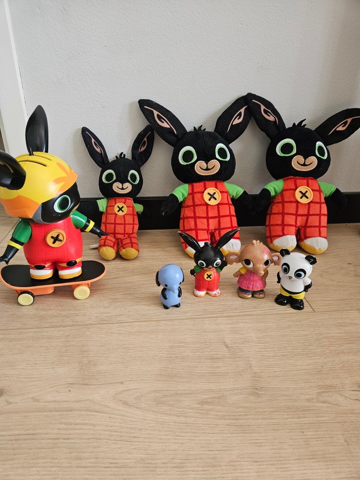 Bing Konijn Knuffels en Speelfiguren Set, Ophalen, Gebruikt, Overige karakters, Konijn