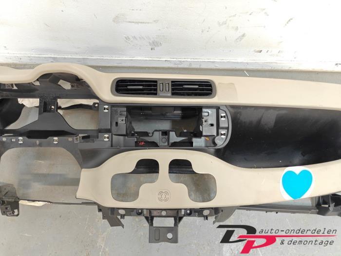 Dashboard van een Fiat Panda, Auto-onderdelen, Dashboard en Schakelaars, Gebruikt, -, -, Ophalen of Verzenden