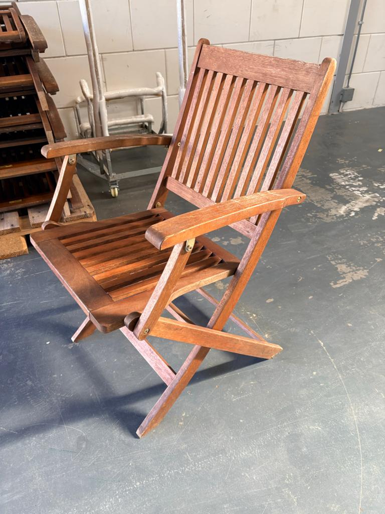 18 stuks houten terras stoel, Ophalen, Gebruikt