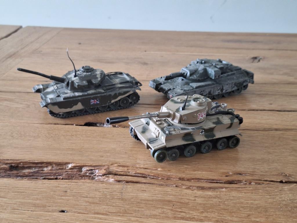 Corgi Toys  - Set van 3 tanks, Ophalen of Verzenden, Gebruikt