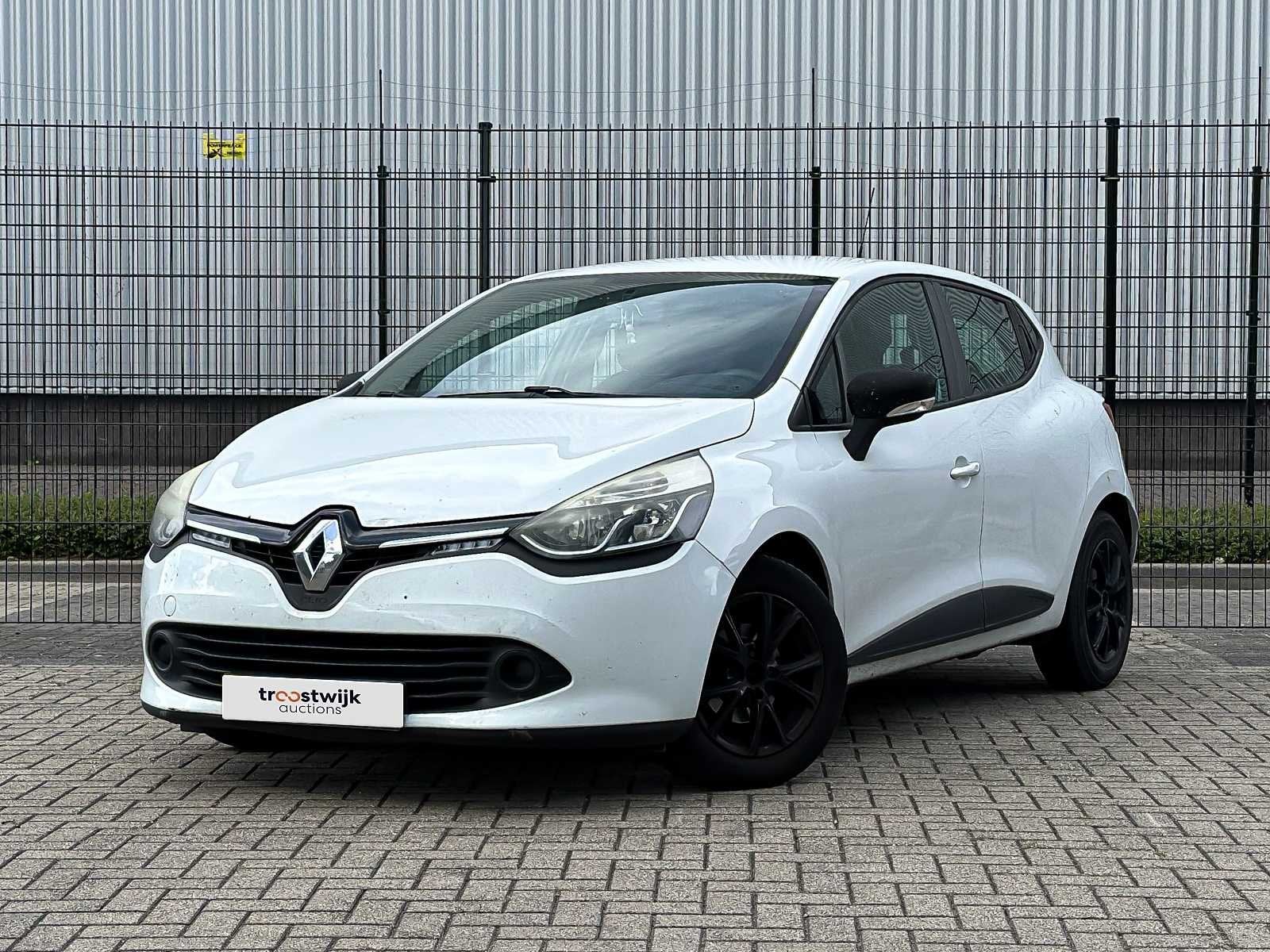 Renault Clio 0.9 TCe Expression 89pk 2014 (Origineel-NL), 2-, Auto's, Voorwielaandrijving, 540 kg, Wit, Origineel Nederlands