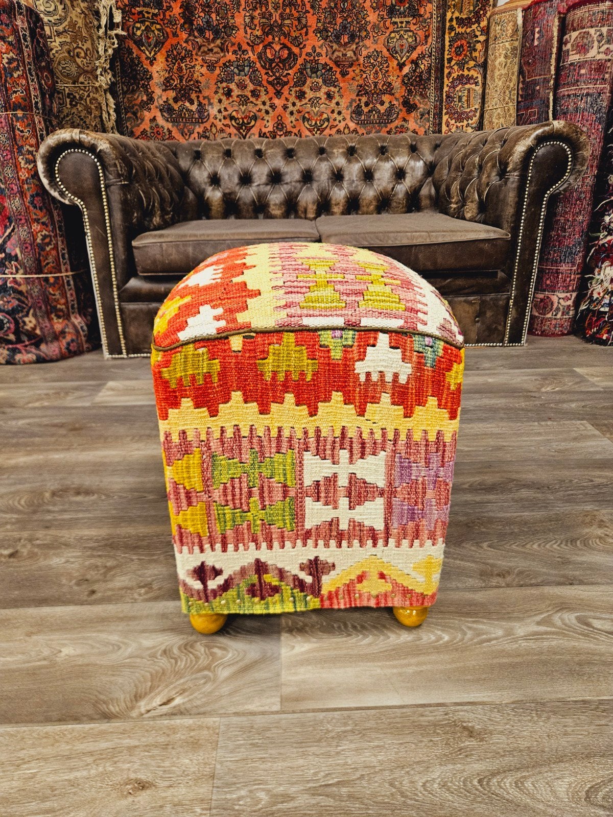 Handgemaakte Afghaanse Kelim Poef. prachtige kleuren!, Afghaans, Minder dan 50 cm, Vierkant, Nieuw