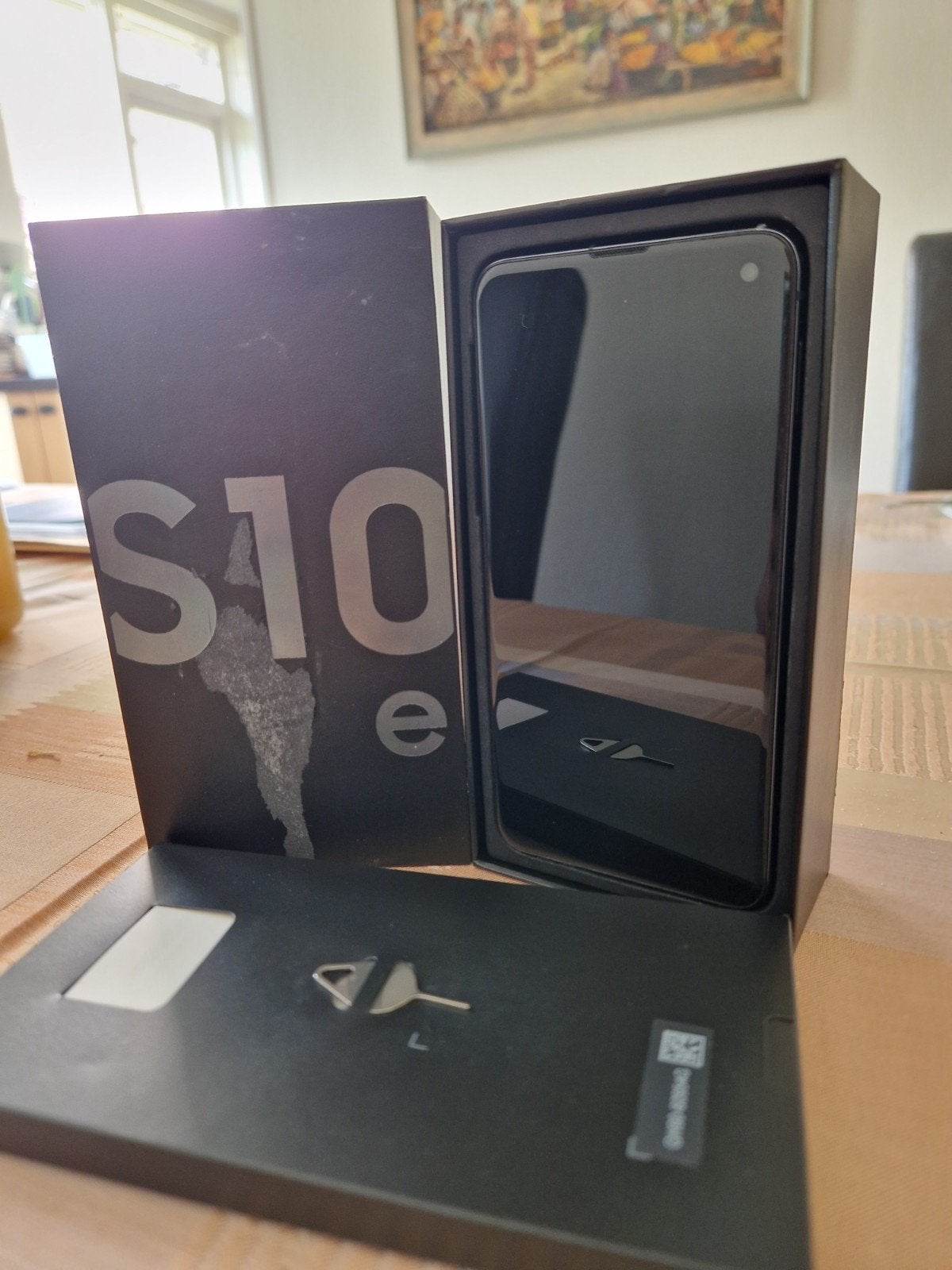 Samsung S10e goed werkend, Telecommunicatie, Mobiele telefoons | Samsung, Ophalen, Zwart, Zo goed als nieuw, Galaxy S10