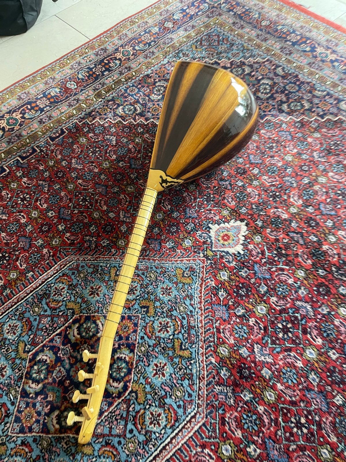 Super nette akoestische Saz - Turks snaarinstrument, Muziek en Instrumenten, Ophalen of Verzenden, Zo goed als nieuw, Luit, Saz of Bouzouki
