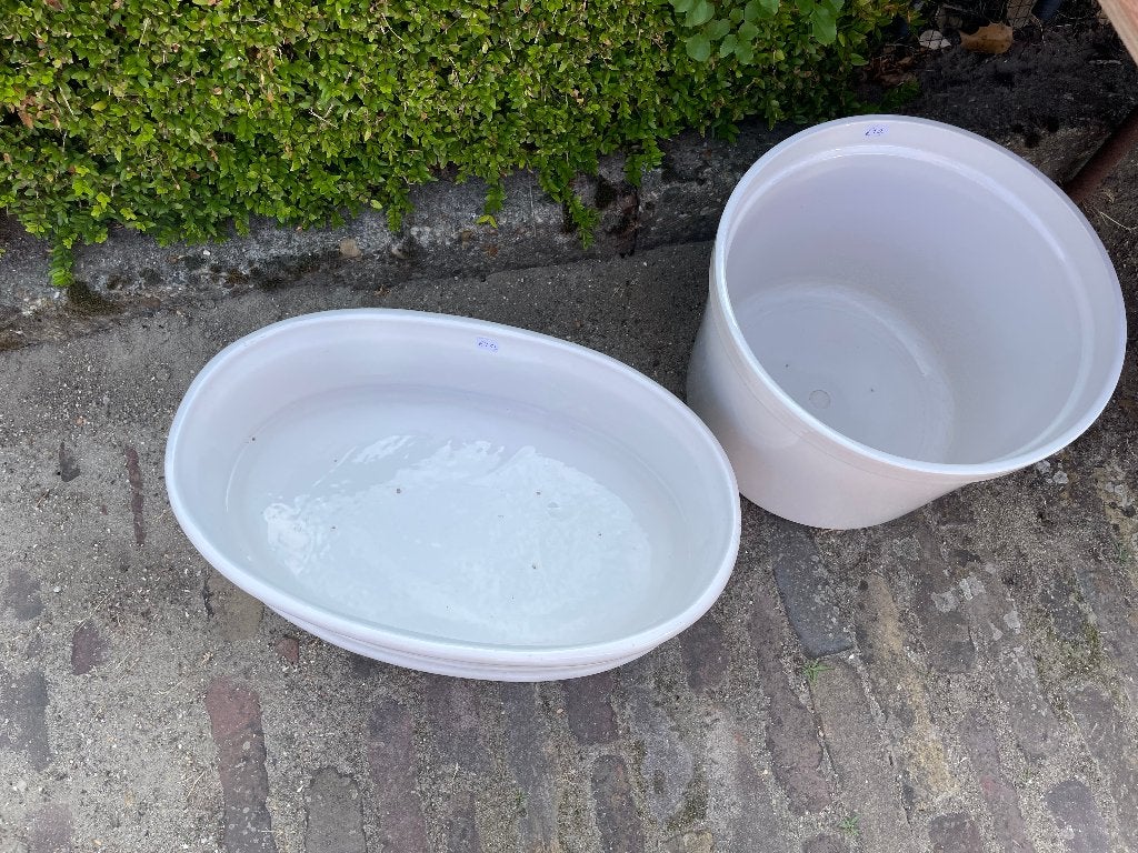 diverse witte bloembakken en potten., Gebruikt, Binnen, Minder dan 40 cm, Overige vormen