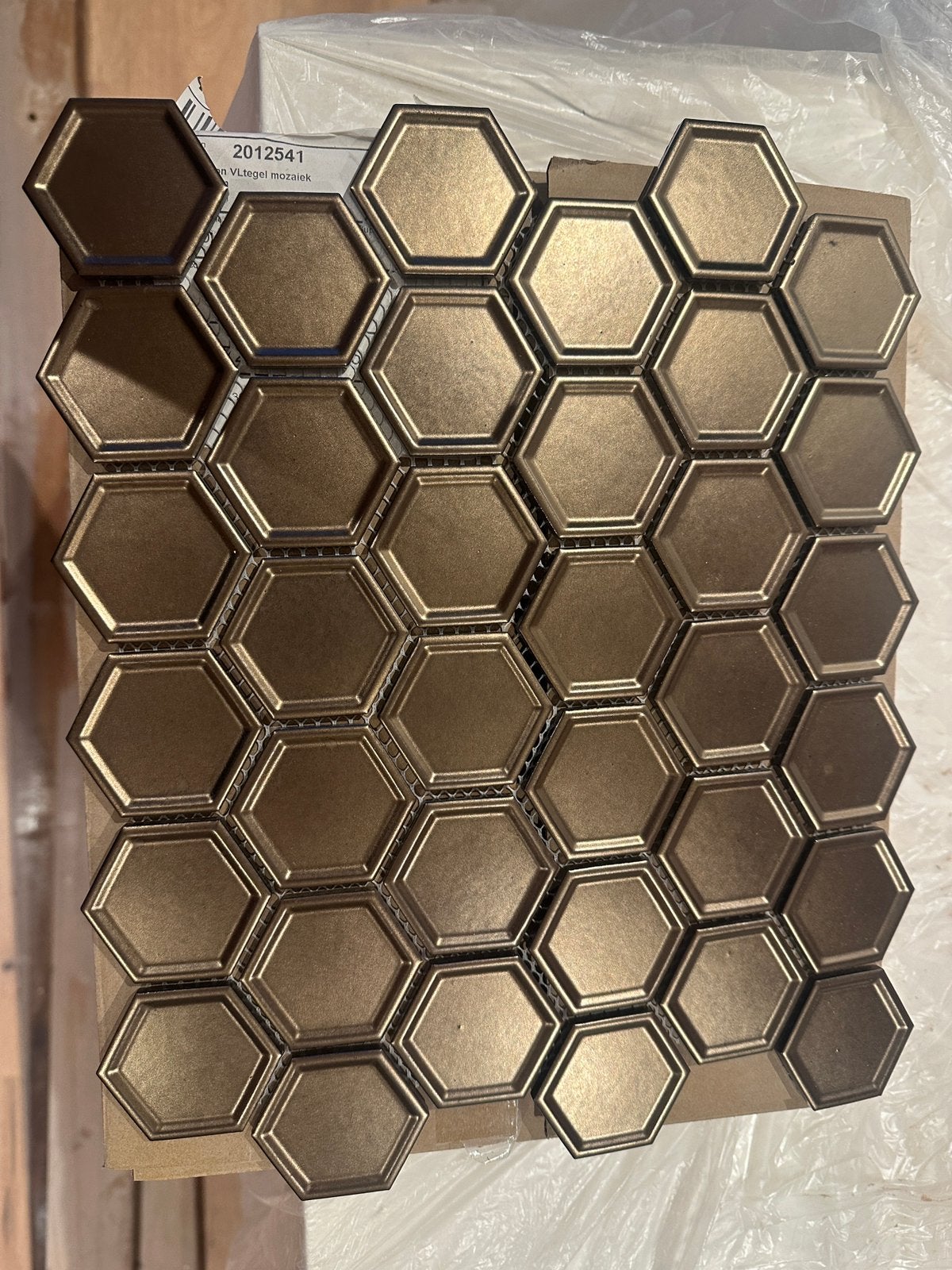 Matje hexagon tegels brons, Nieuw, Ophalen of Verzenden, 20 tot 40 cm, Minder dan 5 m²