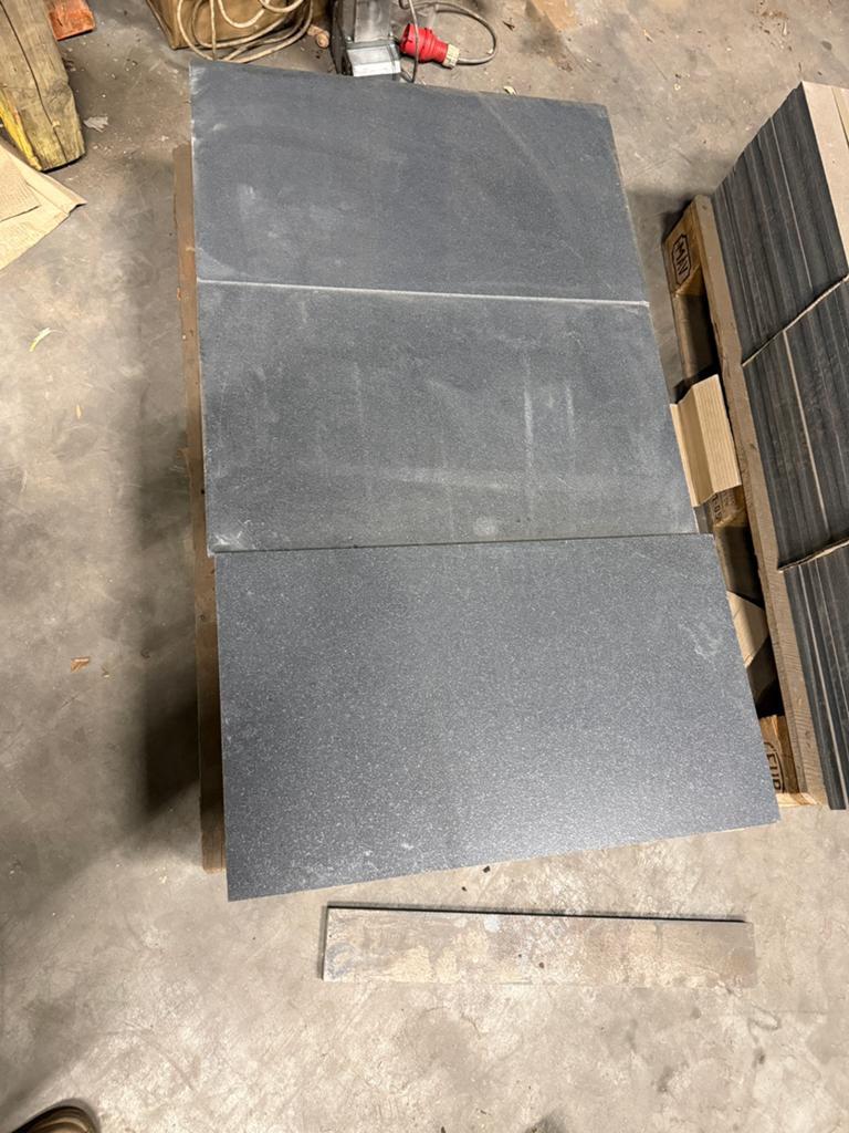 Natuursteen tegels 70x40x2, Ophalen, Nieuw, Terrastegels, Natuursteen