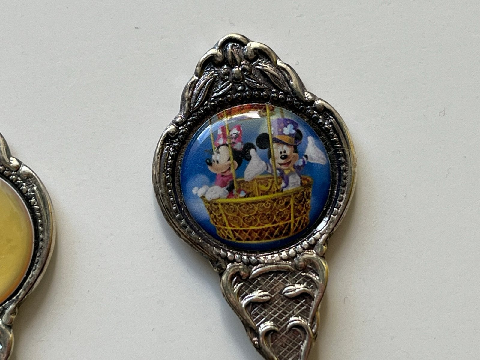 Set van 5 Disney verzamellepels - Disneyland Parijs, Verzamelen, Disney, Ophalen of Verzenden, Mickey Mouse, Gebruikt, Overige typen