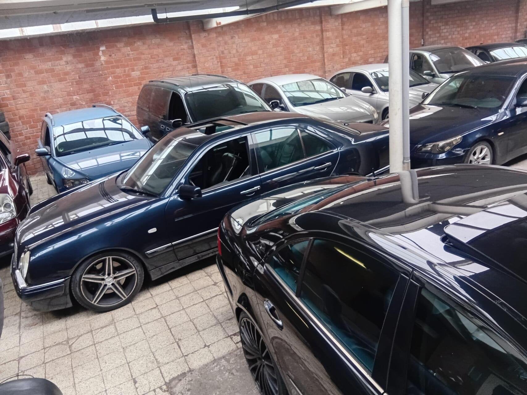 Jaguar S-type 2.7D V6 Sport, Auto's, Achterwielaandrijving, Gebruikt, 197 €/maand, 1850 kg