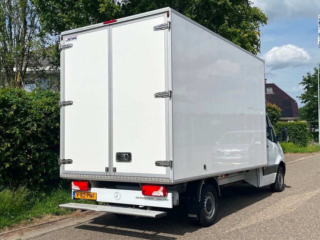 Mercedes-Benz Sprinter 316 Automaat | Bakwagen | deuren, Automaat, Gebruikt, 4 cilinders, Bedrijf