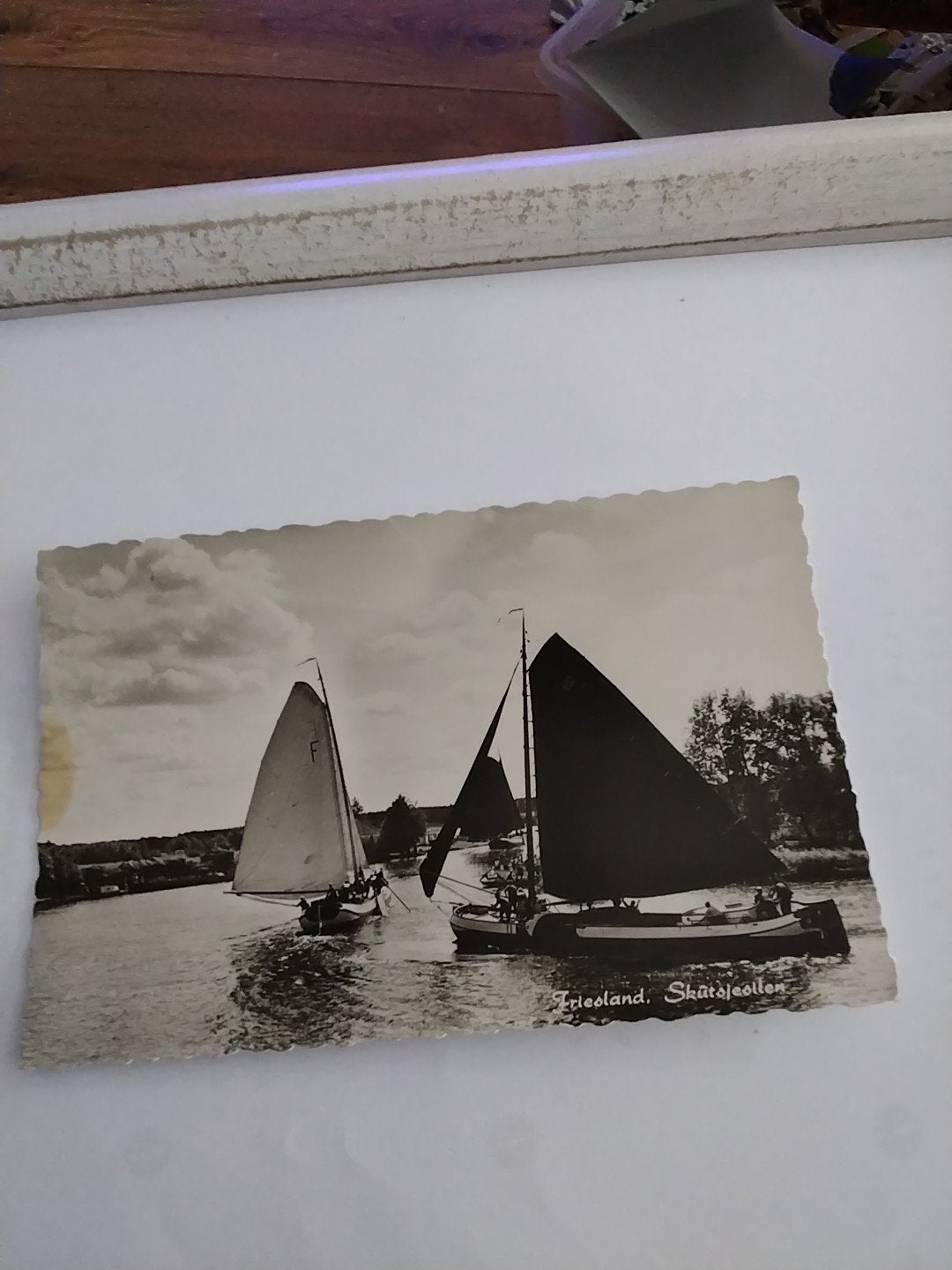 Oude Ansichtkaart Friesland Skûtsjesilen, Ophalen of Verzenden, 1940 tot 1960, Gelopen, Friesland