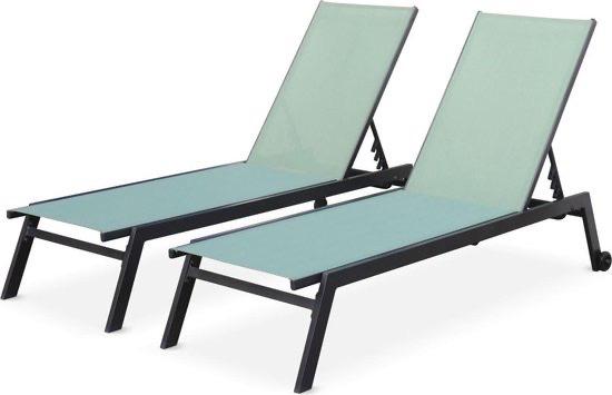 Twee ligbedden, Tuin en Terras, Ligbedden, Ophalen, Zo goed als nieuw, Aluminium, Verstelbaar