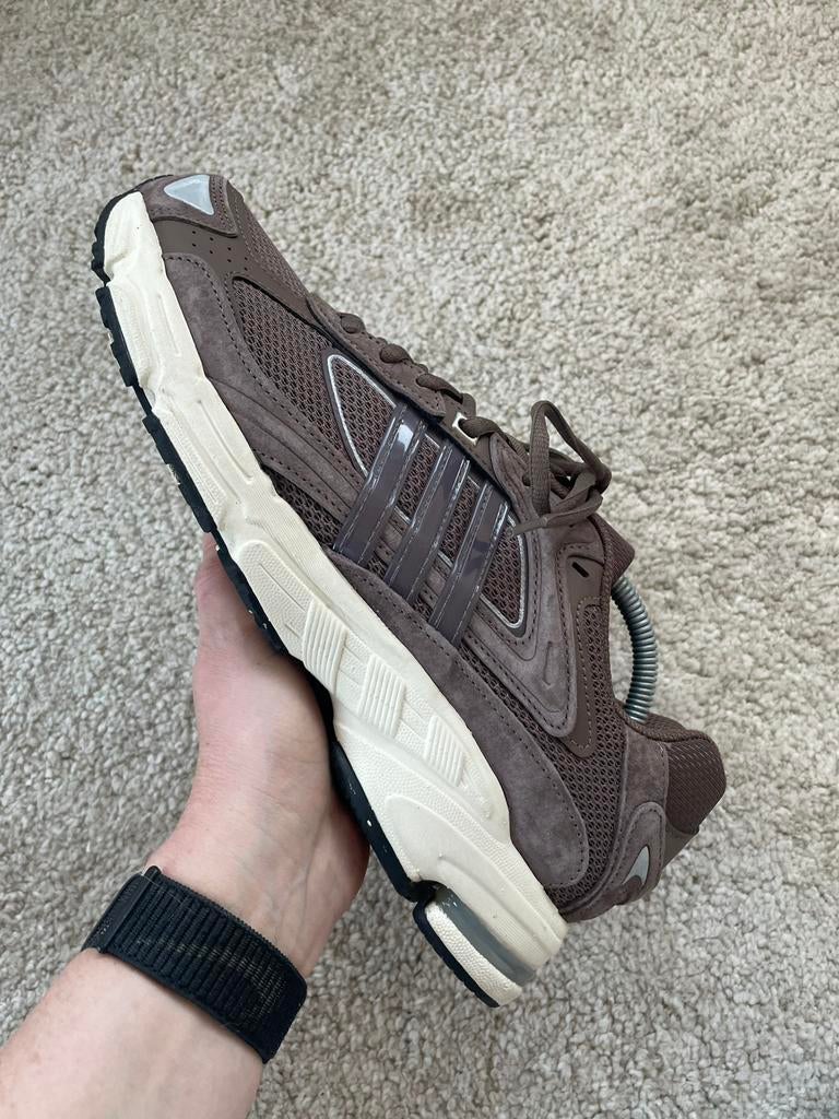 Adidas Response CL Brown maat 43 1/3 nike/dunk/patta/99/one, Bruin, Verzenden, Sneakers of Gympen, Zo goed als nieuw