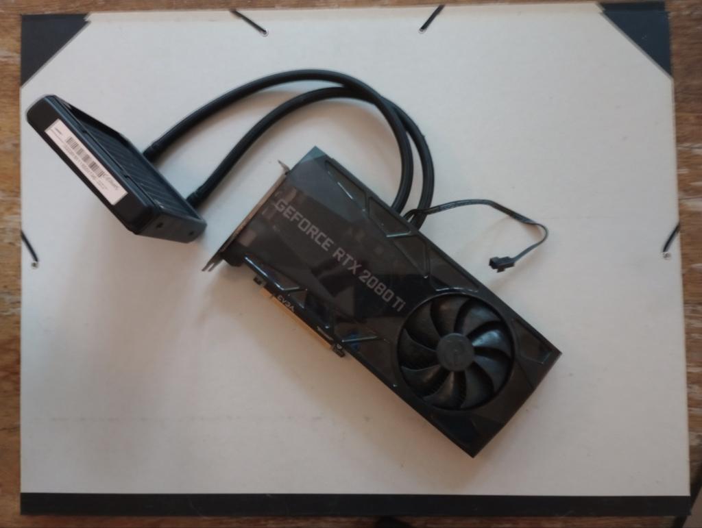 EVGA RTX 2080 Ti FTW3 Ultra Hybrid defect | 11GB GDDR6, Computers en Software, Videokaarten, PCI-Express 3, GDDR6, Ophalen of Verzenden