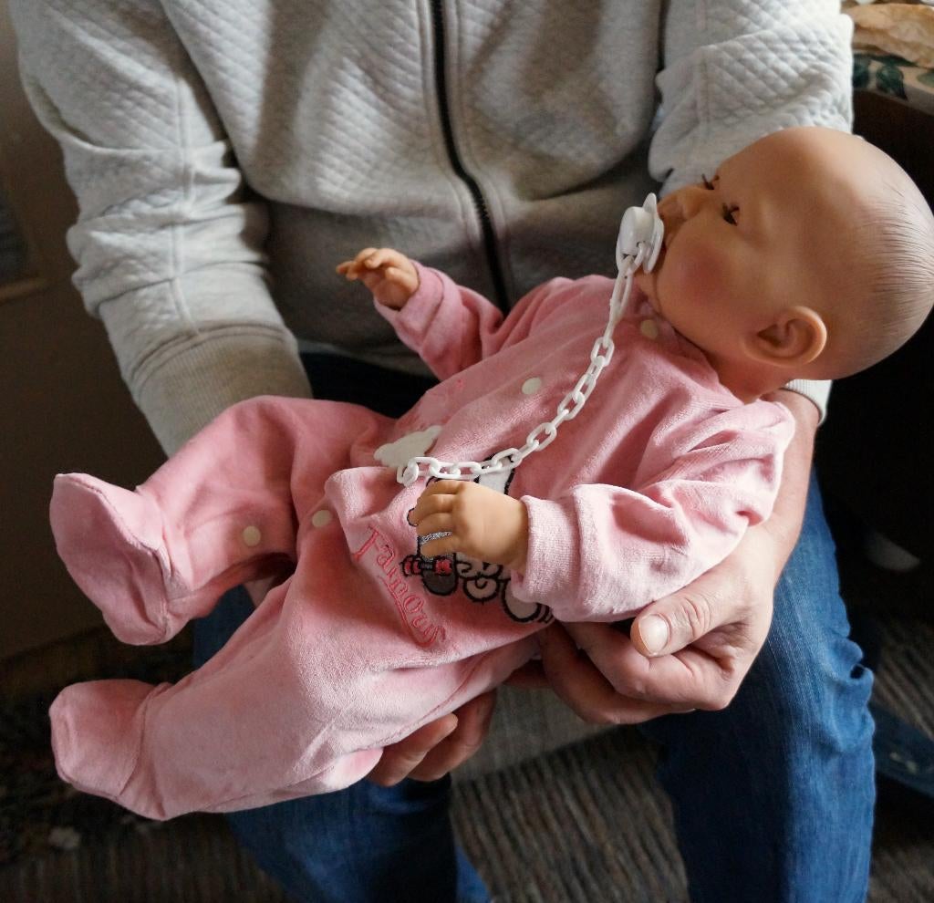 Babypop met slaapogen grote maat baby pop past babykleertjes, Selintoys, Nieuw, Ophalen of Verzenden, Bachstraat 532