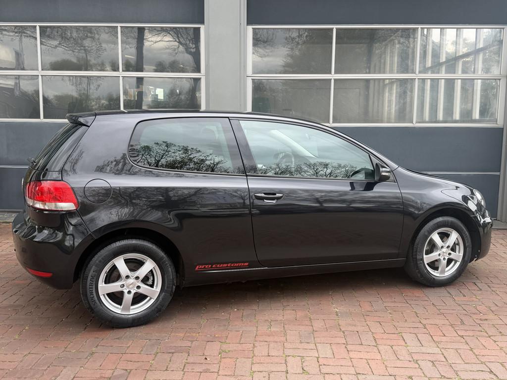 Volkswagen Golf 1.6 Comfortline Bj 2009 Navi,16Inch,Cv,Cruis, Auto's, Volkswagen, Voorwielaandrijving, Euro 5, Stof, Gebruikt