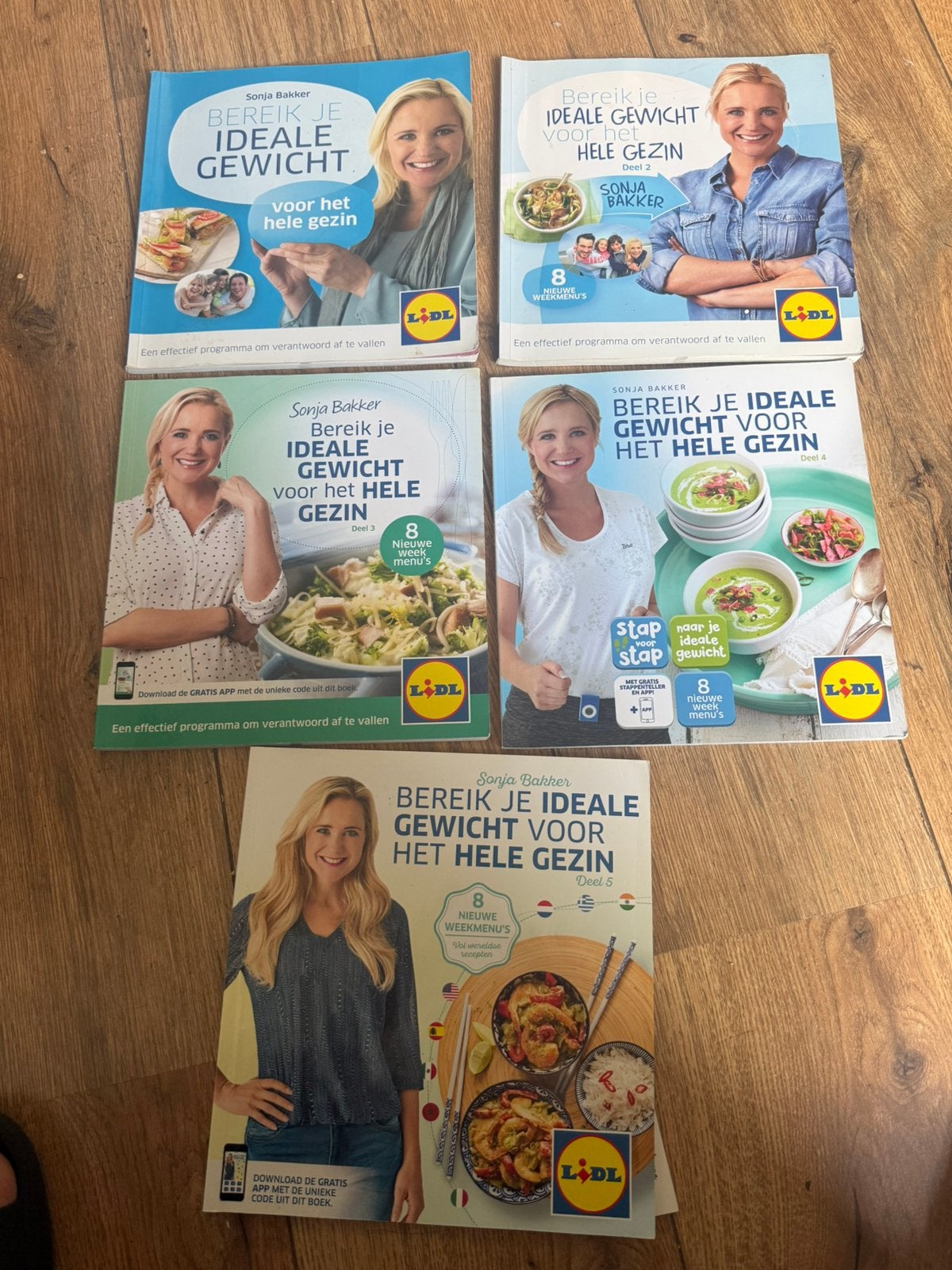 Sonja Bakker- Bereik je ideale gewicht  Lidl deel 1 t/m 5, Boeken, Ophalen of Verzenden, Zo goed als nieuw, Dieet en Voeding
