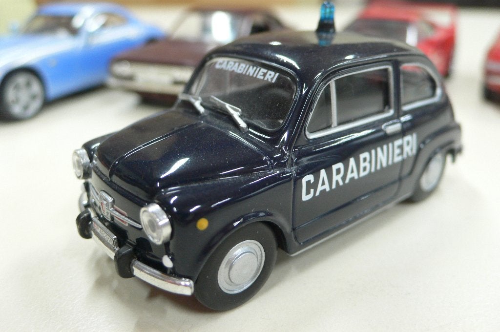 fiat 600 carabinieri - dea  1/43, Hobby en Vrije tijd, Modelauto's | 1:43, Verzenden, Nieuw, Auto, Overige merken