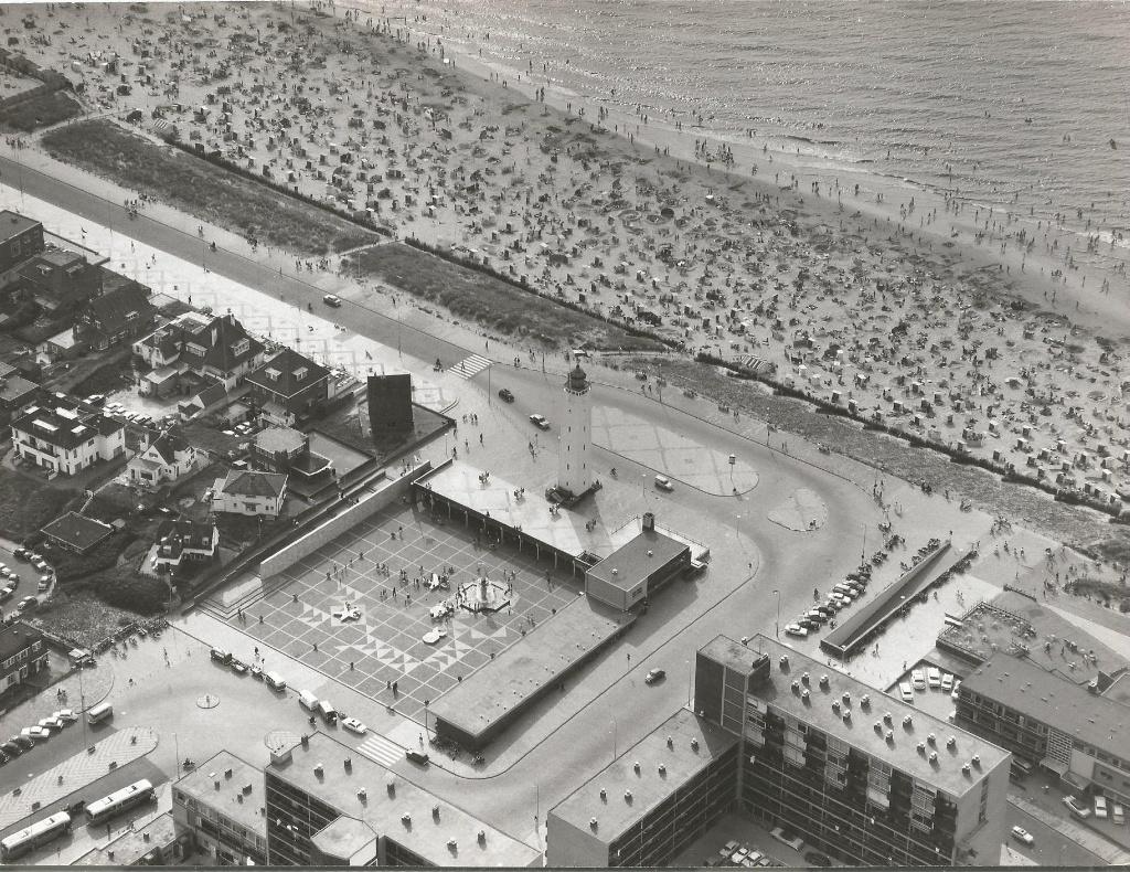 Noordwijk aan Zee Vuurtorenplein omgeving luchtfoto KLM 1964, 1960 tot 1980, Verzenden, Foto, Nieuw