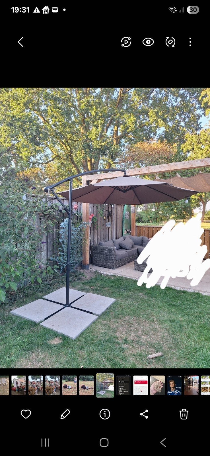 Zweefparasol Taupe - 3 Meter Doorsnede, Ophalen of Verzenden, Gebruikt, 3 tot 4 meter, Zweefparasol