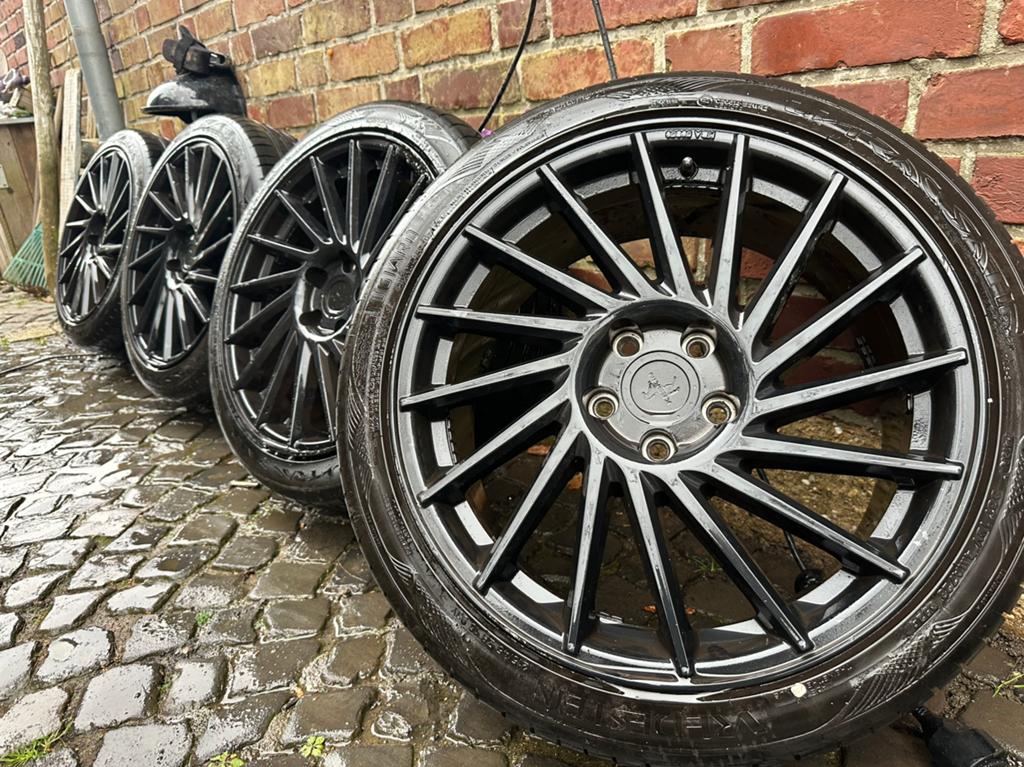 Keskin 18” KT17 Hurricane Velgen Vredestein Ultrac 6.5mm, 18 inch, Banden en Velgen, Ophalen of Verzenden, Personenwagen