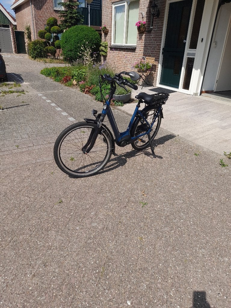Elektrische Fiets Gazelle kleur blauw, Ophalen, Zo goed als nieuw, Minder dan 47 cm, 50 km per accu of meer