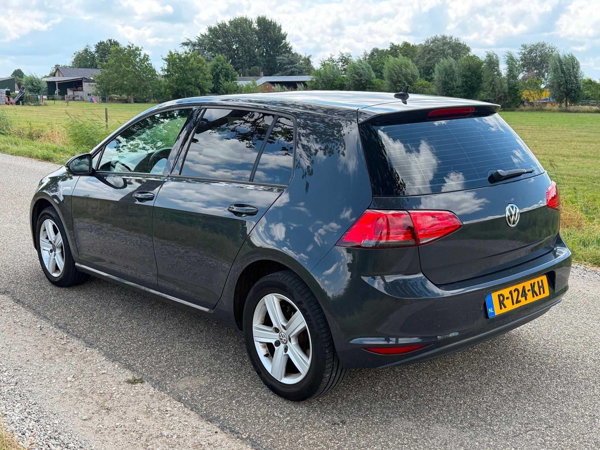 Volkswagen Golf 1.2 TSI Trend Edition Airco APK 07-2027 5Drs, Auto's, Voorwielaandrijving, Euro 5, Gebruikt, Zwart
