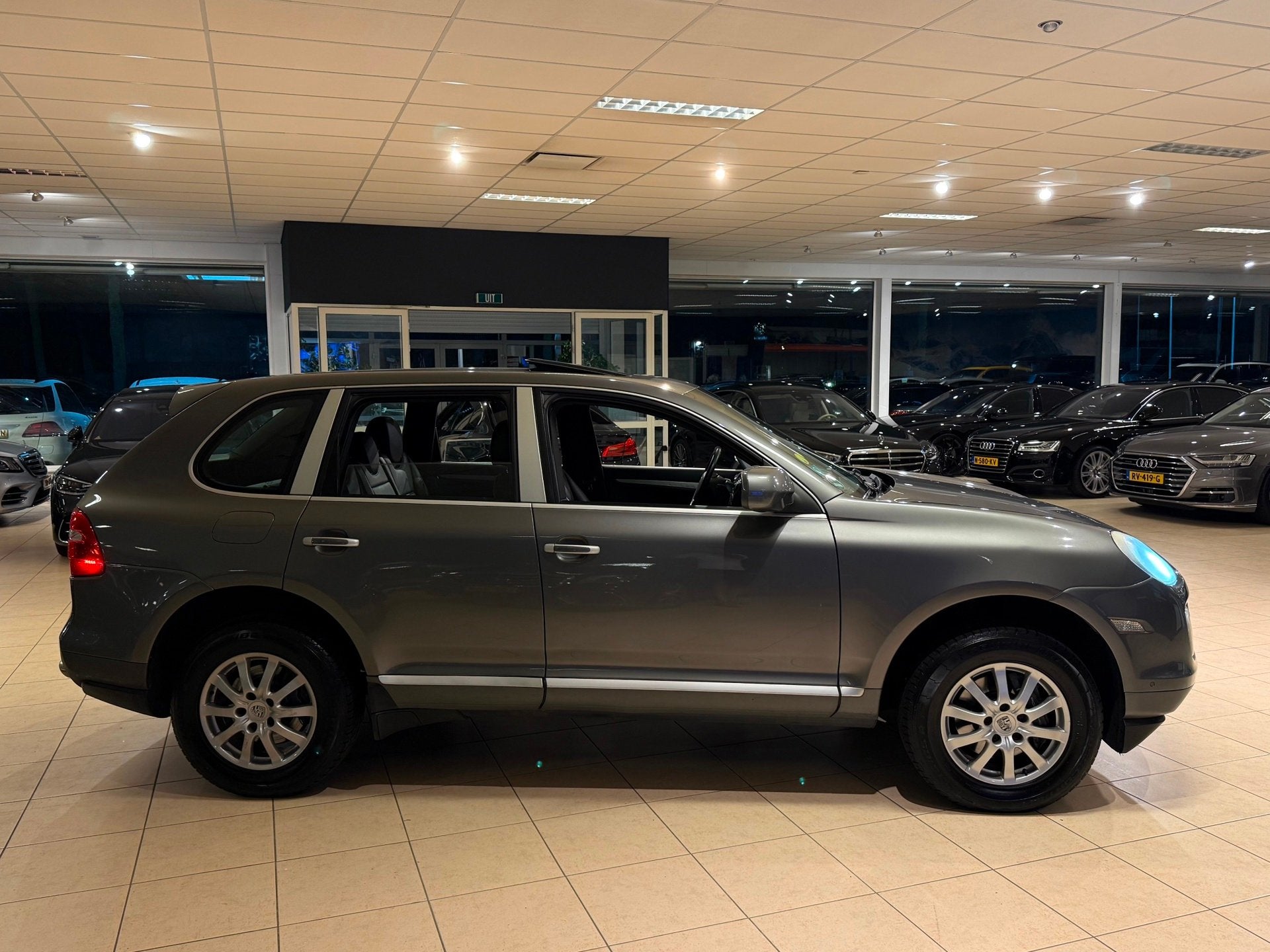 Porsche Cayenne 3.6/Sportpakket/Navi/Leder/Luchtvering, Cayenne, Gebruikt, Zwart, 3598 cc