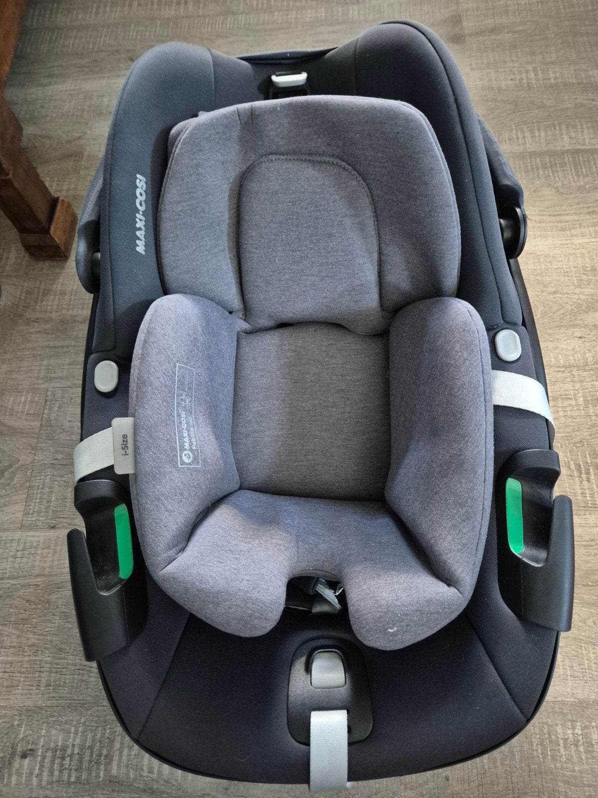 Maxi Cosi Pebble 360 met FamilyFix 360 base, Kinderen en Baby's, Autostoeltjes, Ophalen, Gebruikt, Zijbescherming, Isofix