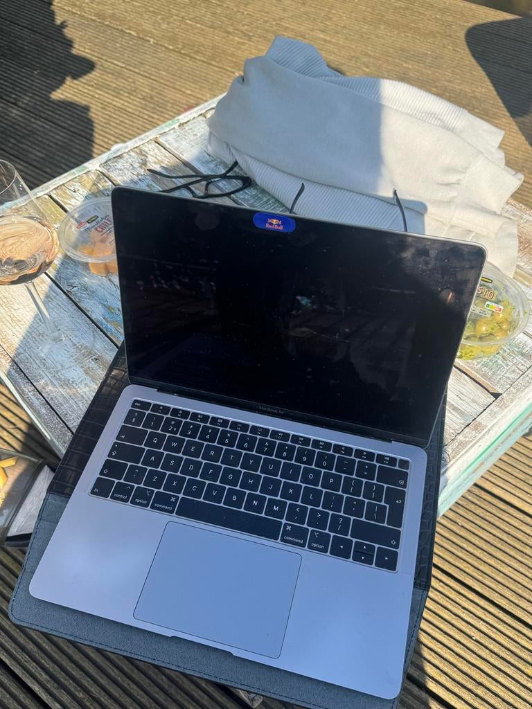 MacBook Air 2019 Retina 13-inch, Computers en Software, Apple Macbooks, Gebruikt, Qwerty, 13 inch, Minder dan 2 Ghz