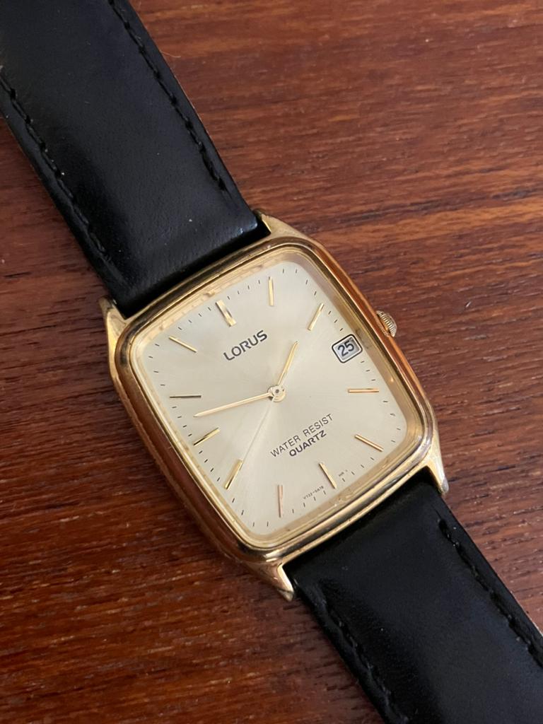Lorus tank horloge goud 30 mm, Ophalen of Verzenden, Goud, Overige merken, 1960 of later
