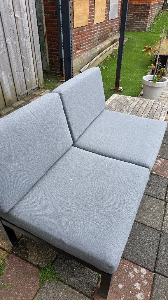 Loungesets zgan met kussens en tafel, moet weg!, Ophalen, 5 zitplaatsen, Aluminium, Zo goed als nieuw