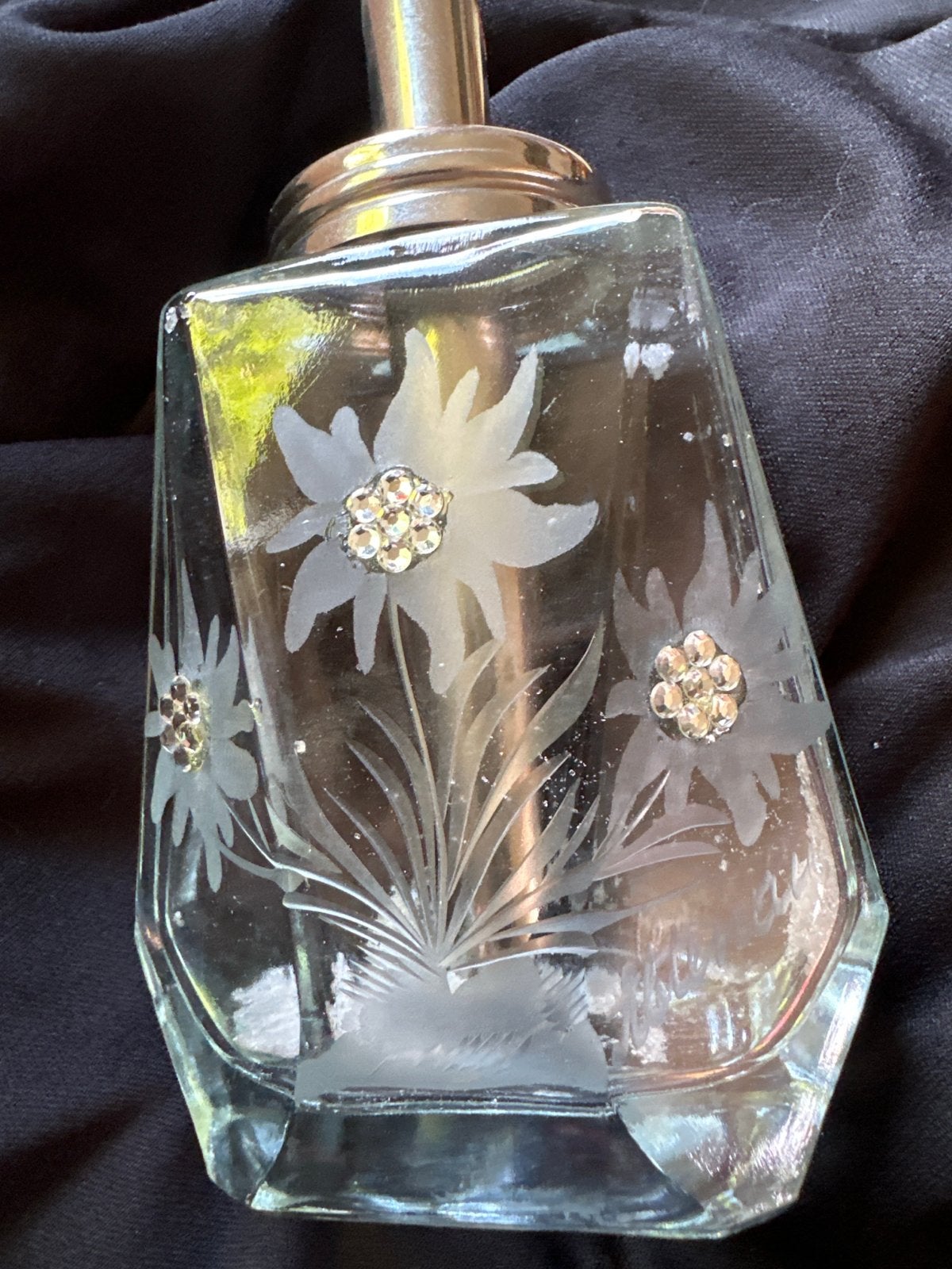 Vintage suikerstrooier met gravering en steentjes edelweis, Ophalen, Gebruikt