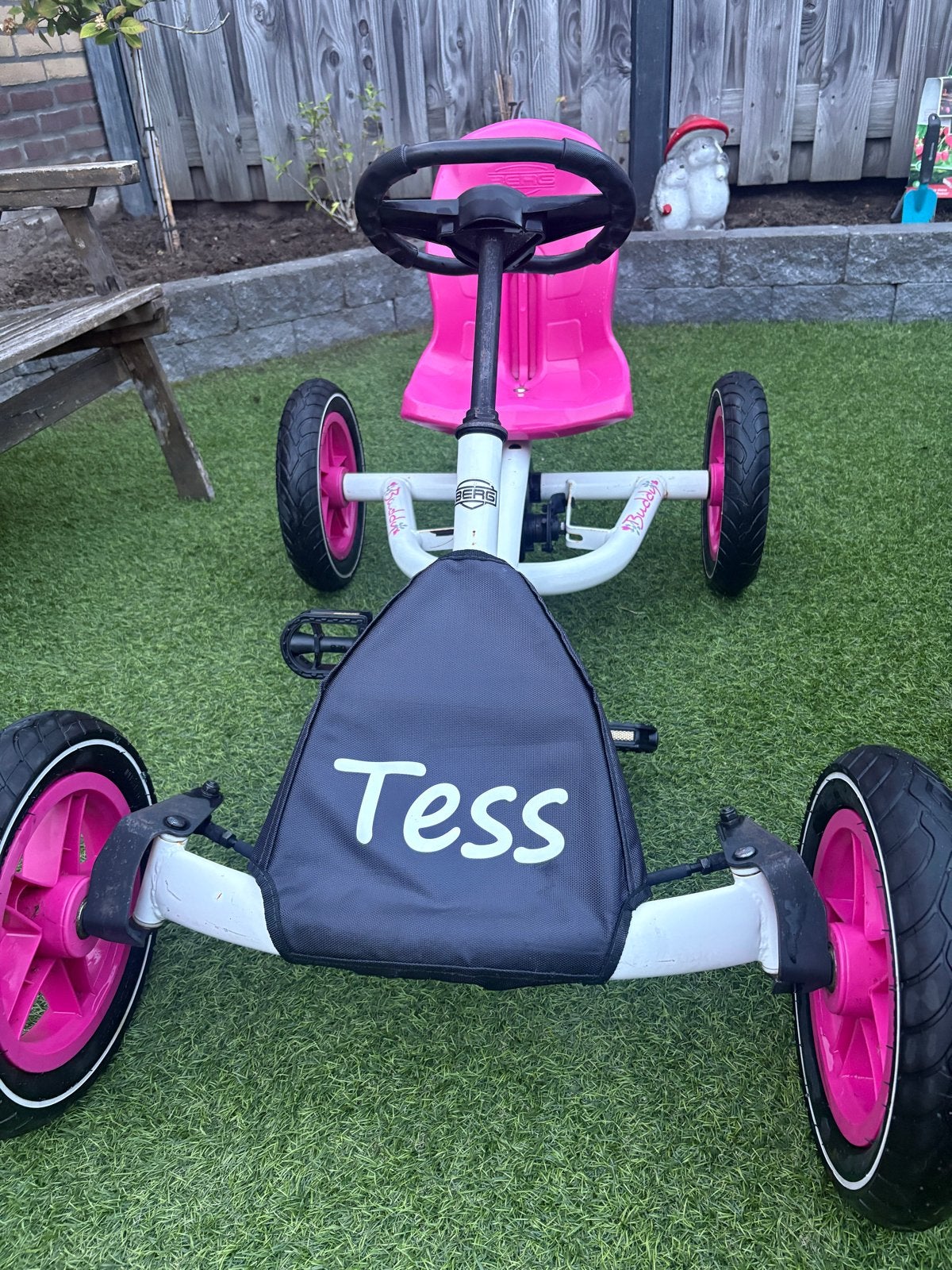 Berg Junior skelter  roze wit (Tess), Ophalen, Gebruikt, Berg