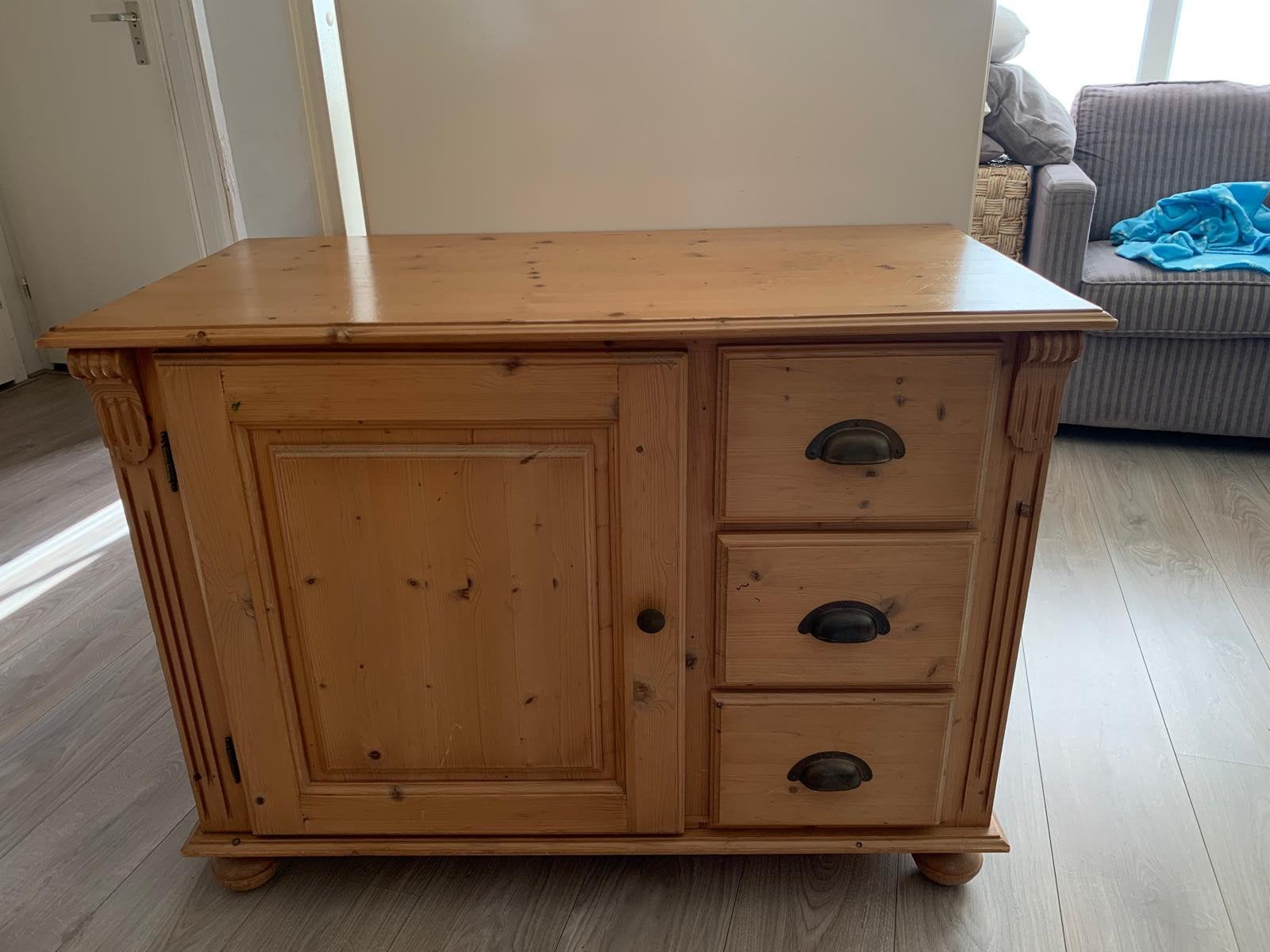 Massief grenen dressoir met lades en kast, Antiek en Kunst, Ophalen