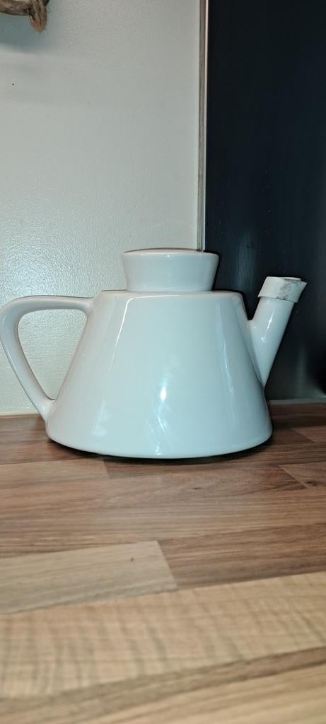 Ikea theepot - Collectors item - Zo goed als nieuw, Huis en Inrichting, Keuken | Servies, Keramiek, Overige typen, Ophalen of Verzenden