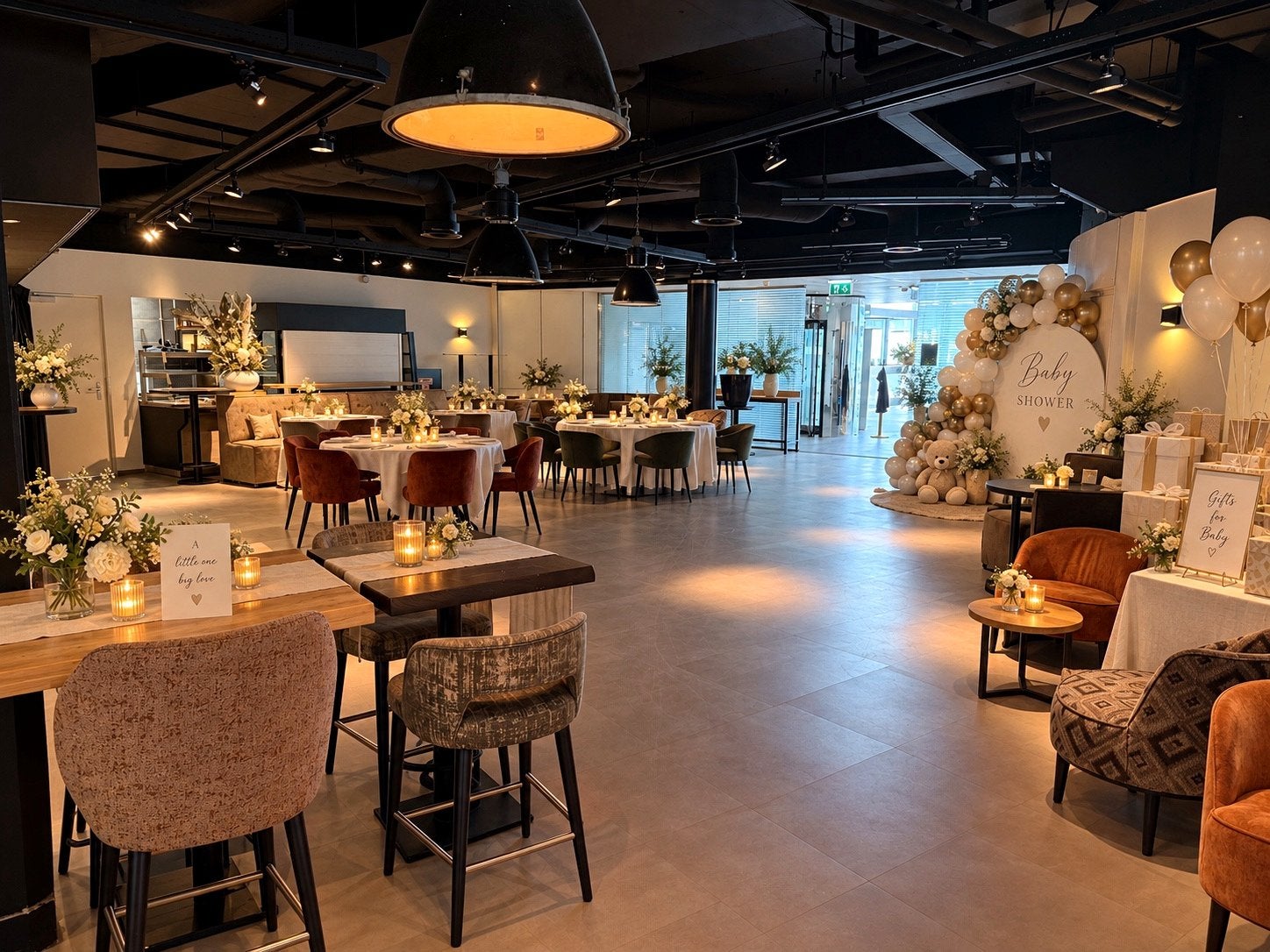 Sfeervolle zaal Den Haag | Verjaardagen & babyshowers, Met catering, Café of Restaurant
