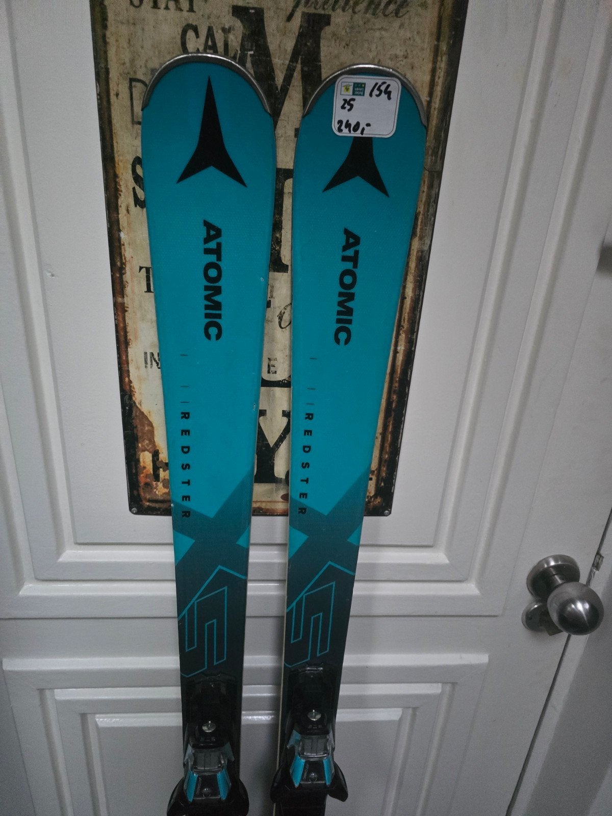 2025 154cm ATOMIC REDSTER X5 WOODCORE TITANIUM CARVE SKI, 140 tot 160 cm, Ophalen of Verzenden, Zo goed als nieuw, Carve