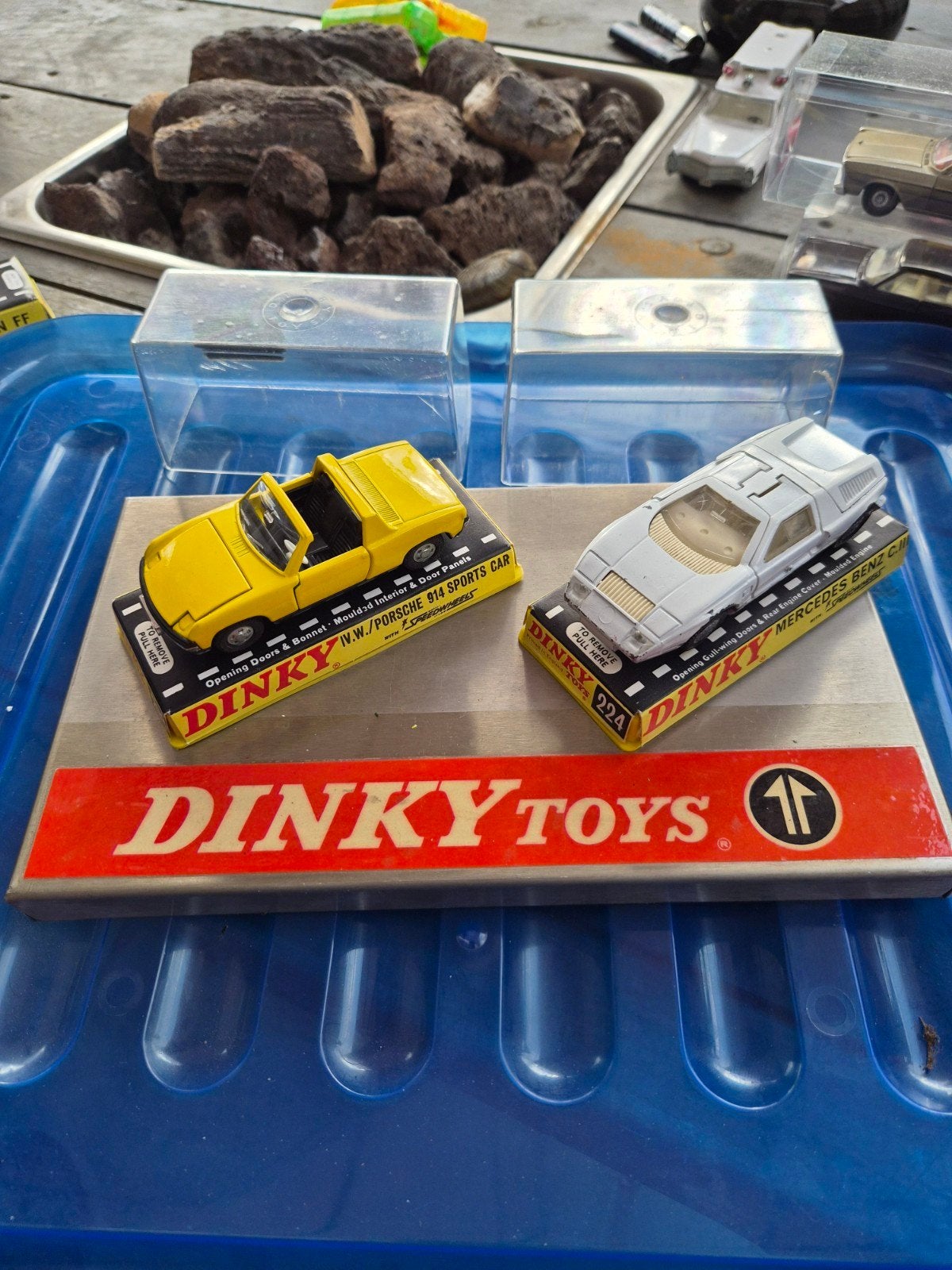 dinky toys vw en mercedes, Ophalen of Verzenden, Auto, Dinky Toys
