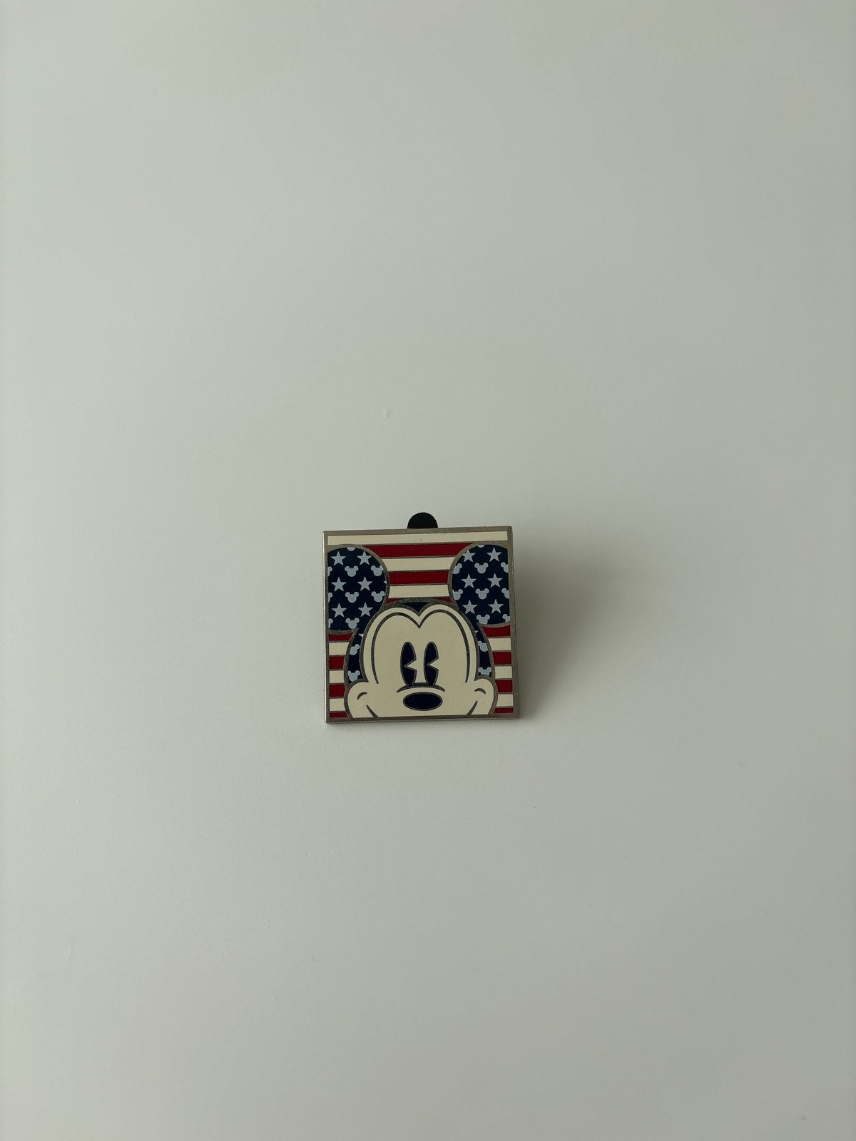 Mickey Mouse USA Vlag Pin, Ophalen of Verzenden, Mickey Mouse, Zo goed als nieuw, Overige typen