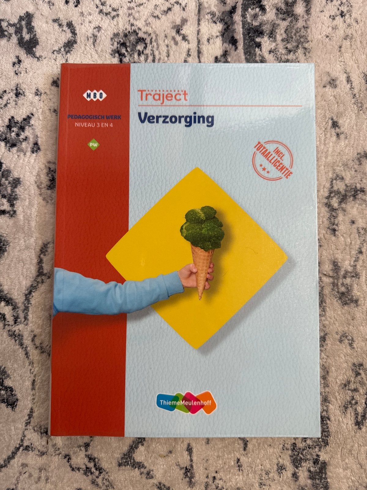 Traject Verzorging MBO Pedagogisch Werk Niveau 3 en 4, Boeken, Ophalen of Verzenden, Zo goed als nieuw, MBO