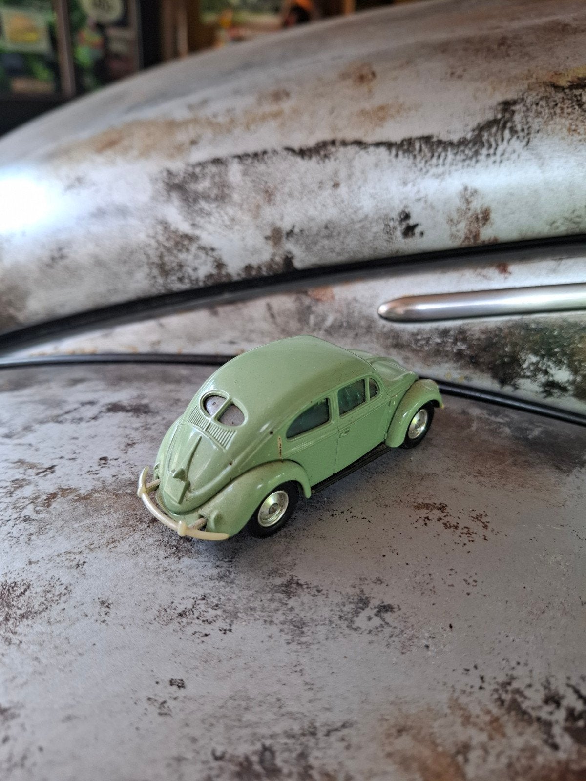 Groene Volkswagen Kever modelauto, Ophalen of Verzenden, Gebruikt, Auto, Overige merken