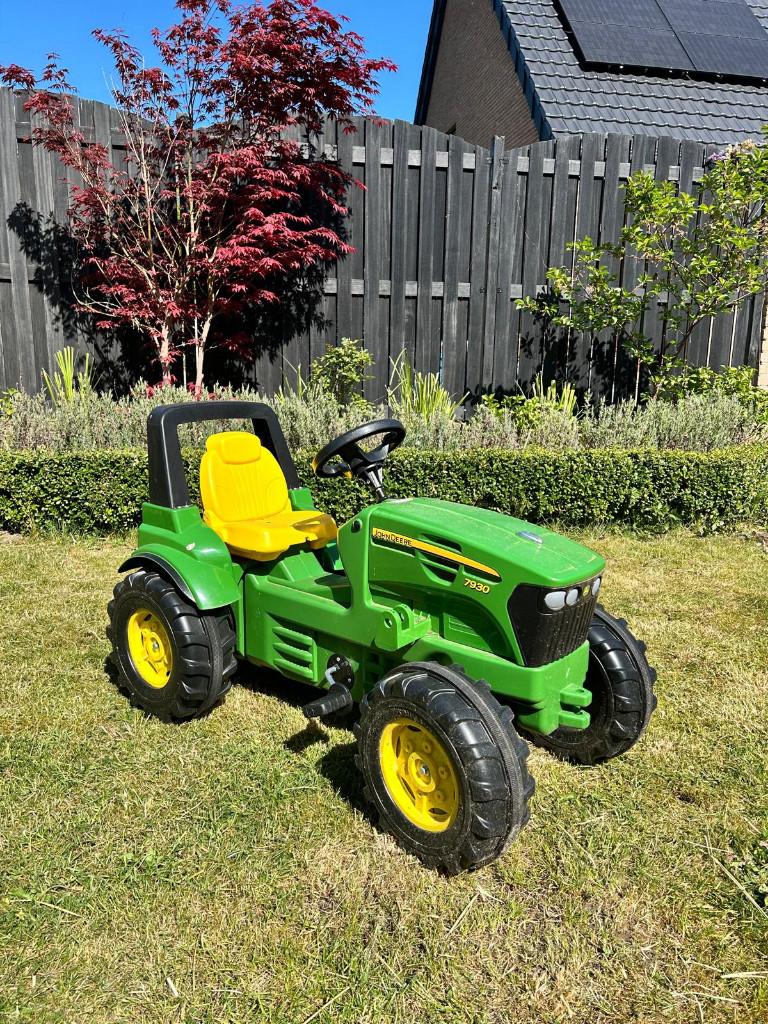 John Deere speelgoed tractor, Ophalen, Zo goed als nieuw, Trapvoertuig