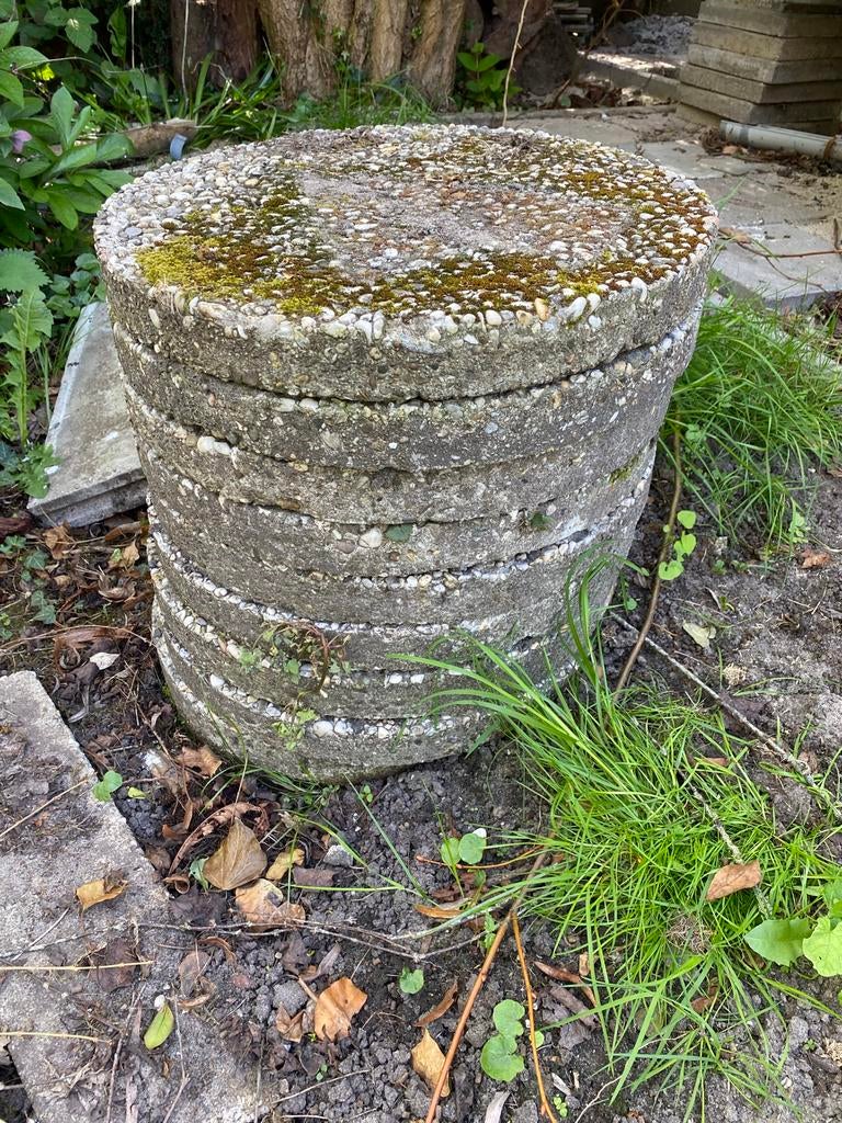 5 Ronde grindtegels Ø 50cm, 5cm dik, Ophalen, Gebruikt, Minder dan 5 m², Beton